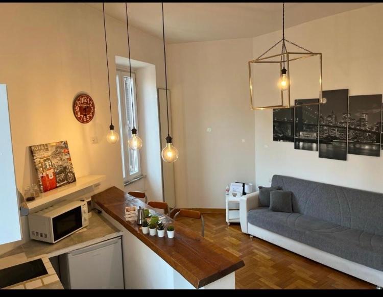 רומא Casa Di Vivi, Comoda Per Il Centro, Il Vaticano Ed Il Gemelli מראה חיצוני תמונה